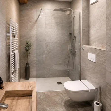Exclusive Living - 5 Min To Slopes Apartment